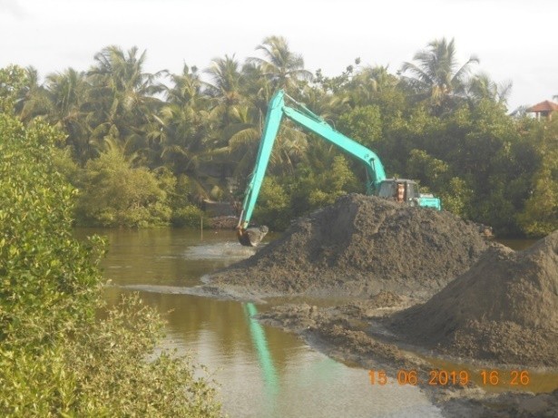 Negombo Lagoon development Project, Dredging of Lagoon- Lellama Site II (Stage I, Package IV). - RR Construction Sri Lanka