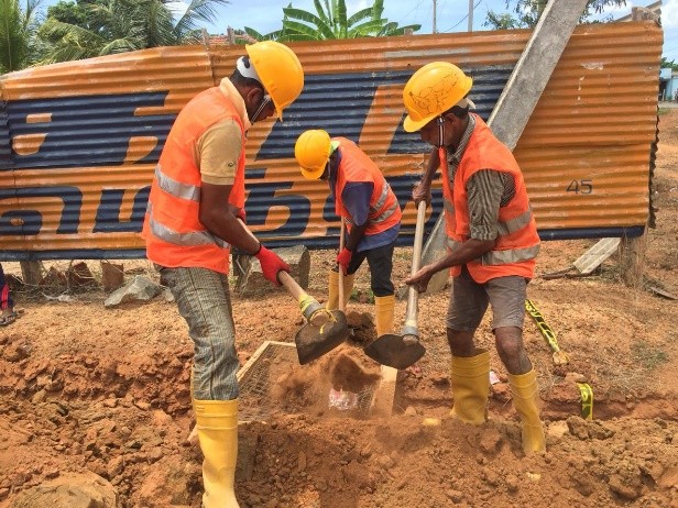Pipe Laying Distribution Main in Katana Central Zone - RR Construction Sri Lanka