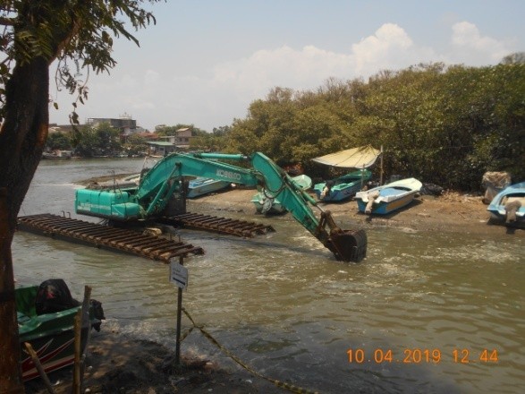 Negombo Lagoon development Project Stage I, Package III Dredging of Lagoon- Near Regina Road. - RR Construction Sri Lanka