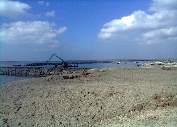 Dredging of Fishery Anchorage in Passiyoor in Jaffna District. - RR Construction Sri Lanka